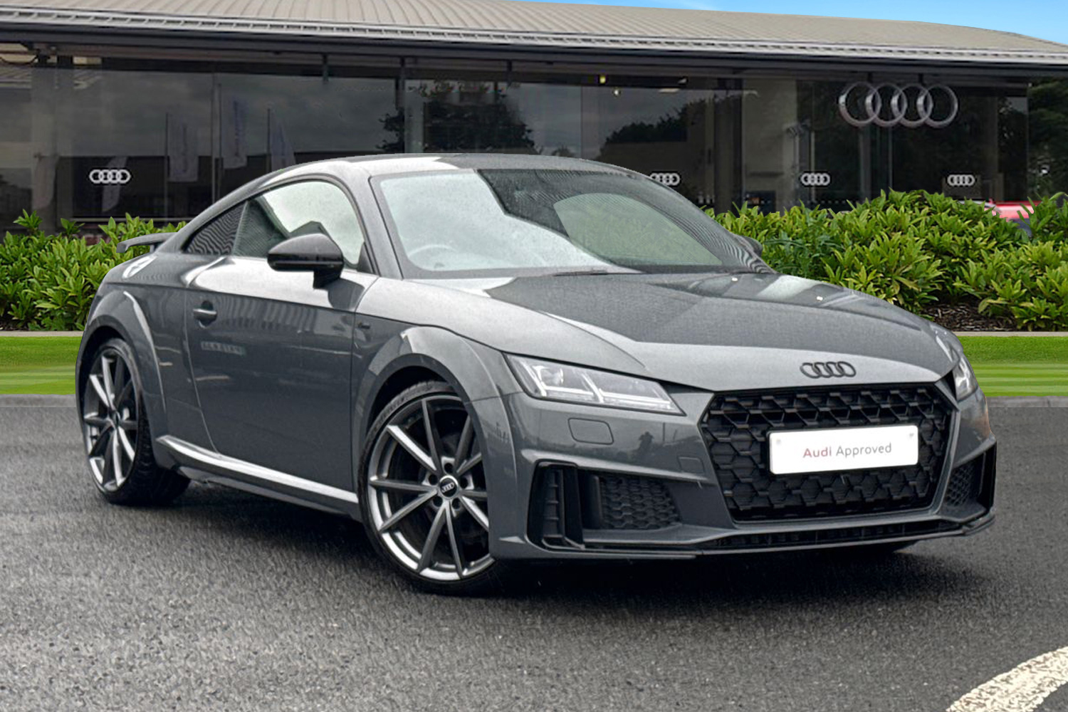Main listing image - Audi TT