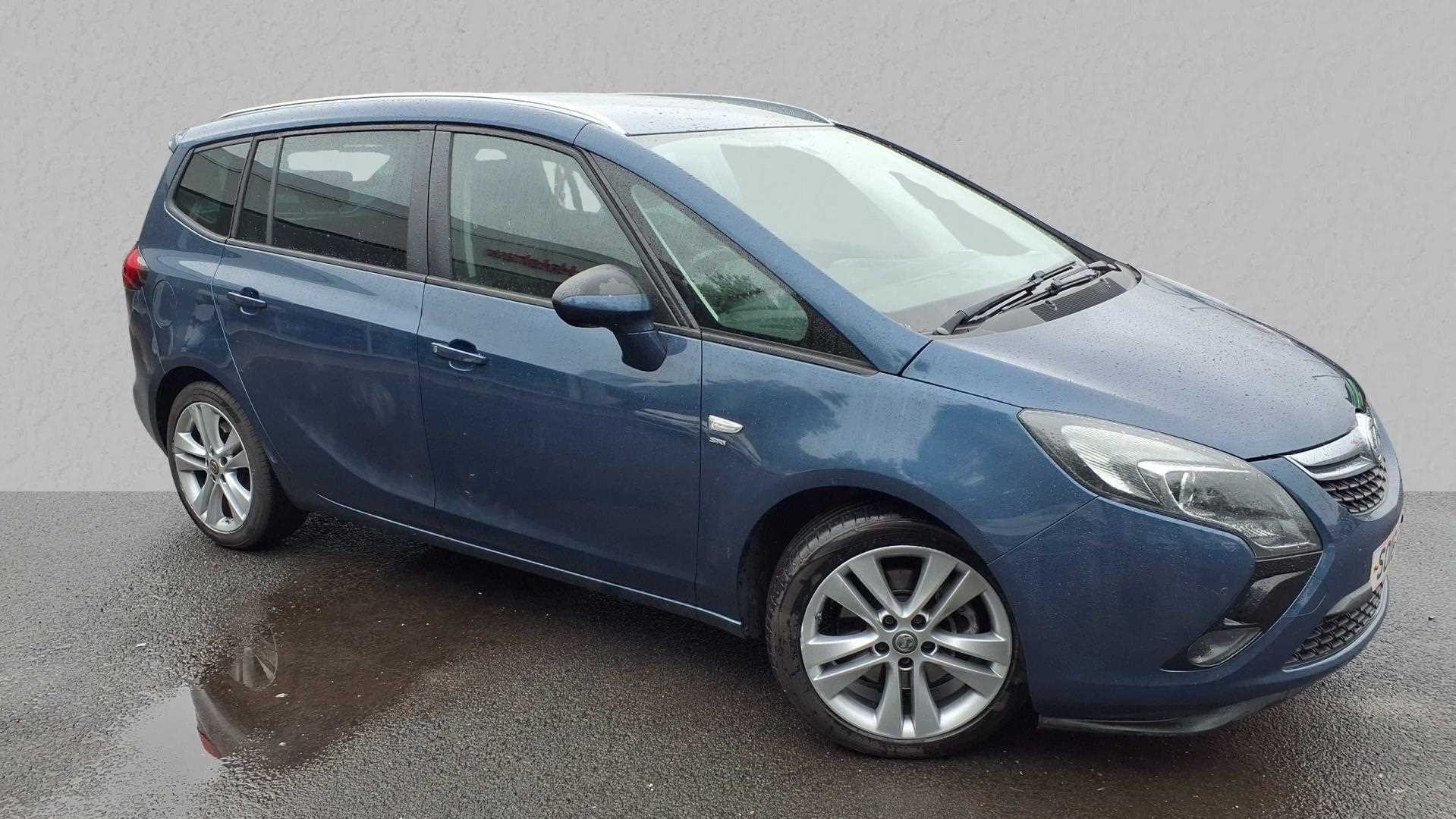 Main listing image - Vauxhall Zafira