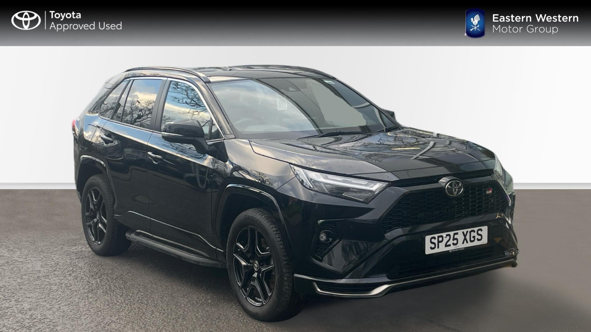 Main listing image - Toyota RAV4