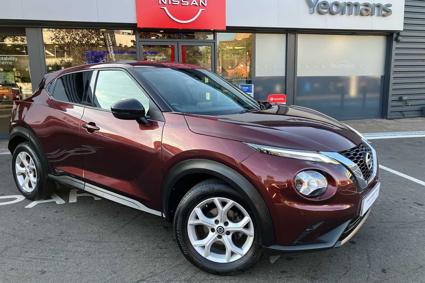 Main listing image - Nissan Juke