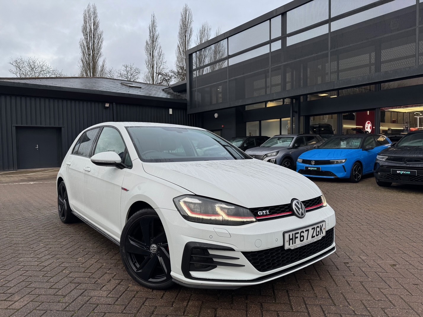 Main listing image - Volkswagen Golf GTI