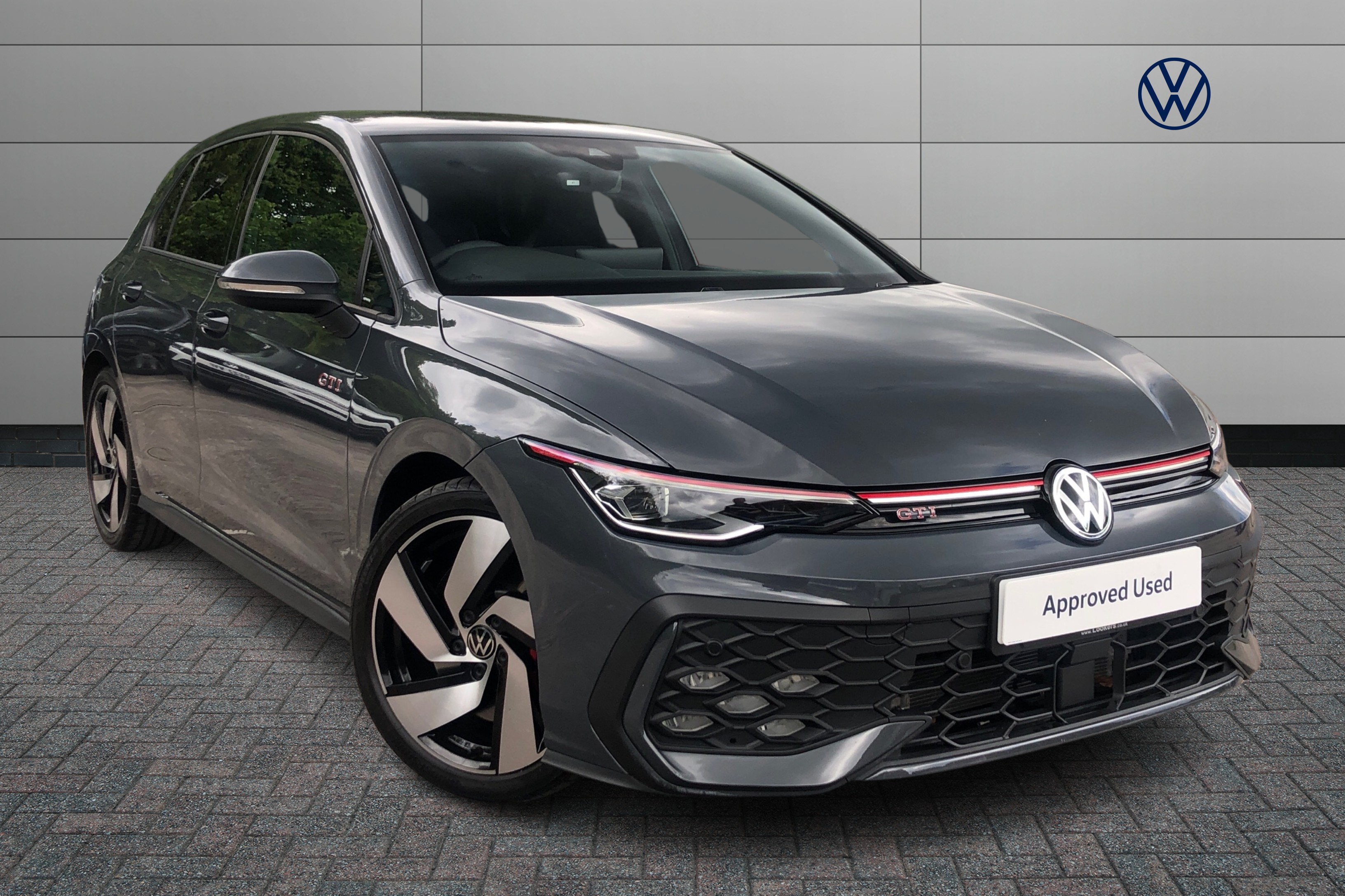 Main listing image - Volkswagen Golf GTI
