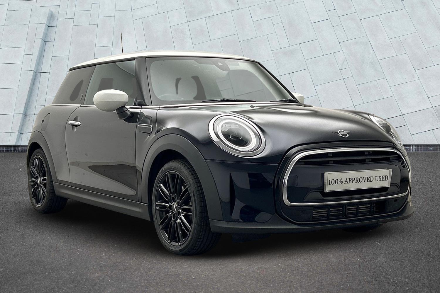 Main listing image - MINI Hatchback