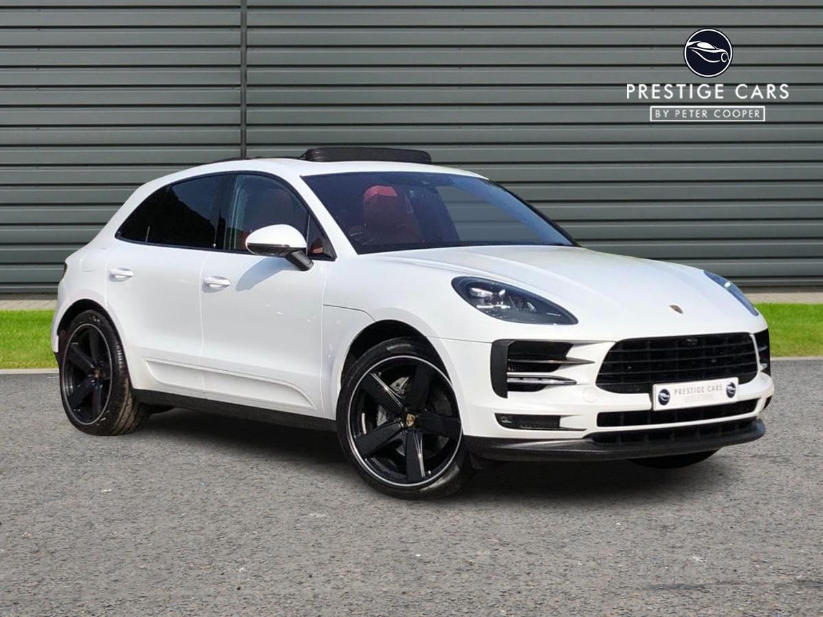 Main listing image - Porsche Macan