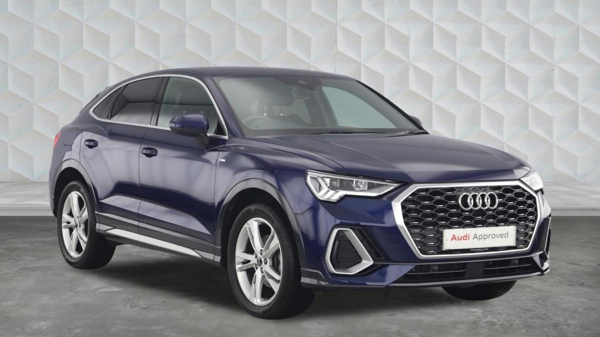 Main listing image - Audi Q3