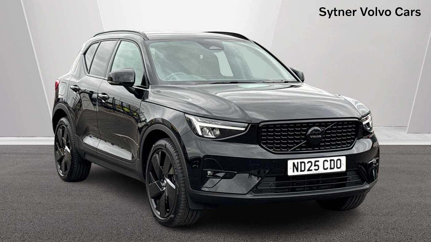 Main listing image - Volvo XC40
