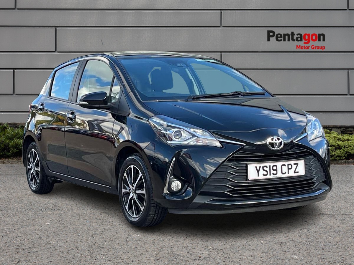 Main listing image - Toyota Yaris