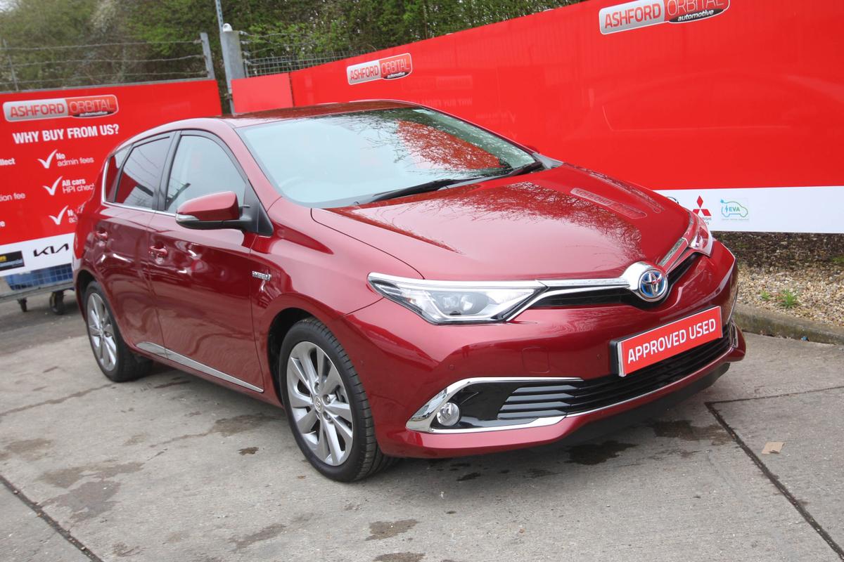 Main listing image - Toyota Auris