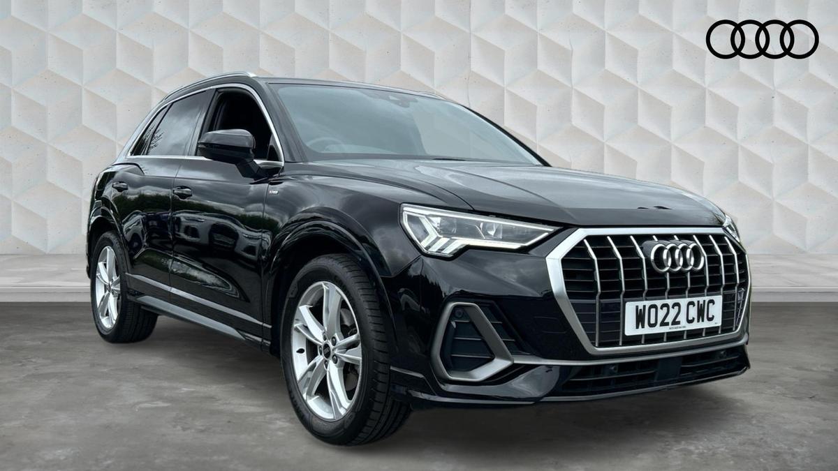Main listing image - Audi Q3
