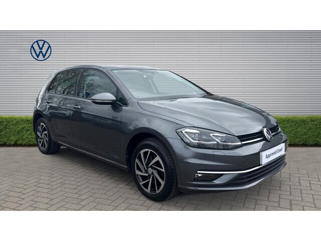 Main listing image - Volkswagen Golf