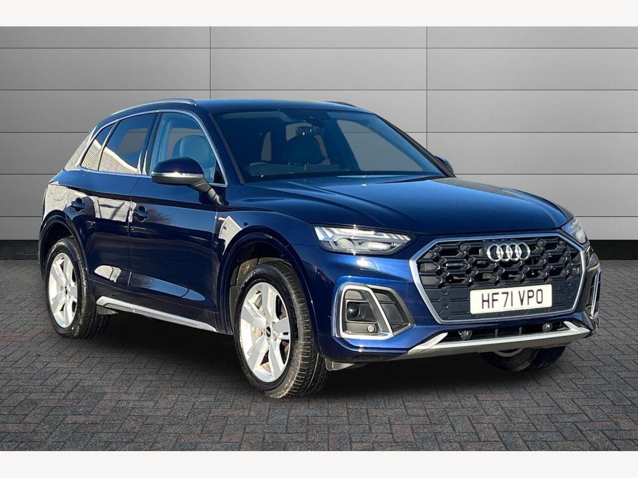 Main listing image - Audi Q5