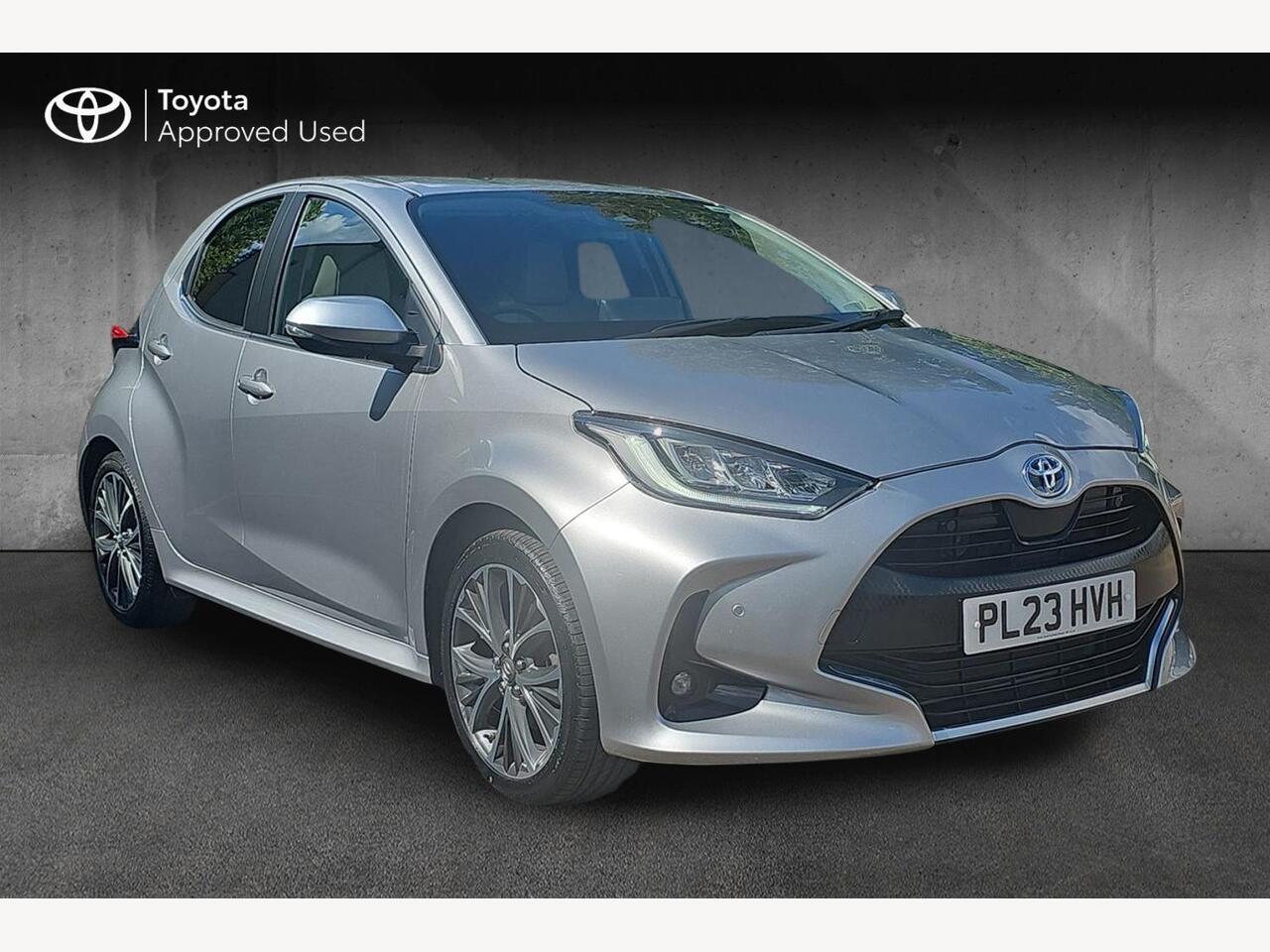 Main listing image - Toyota Yaris