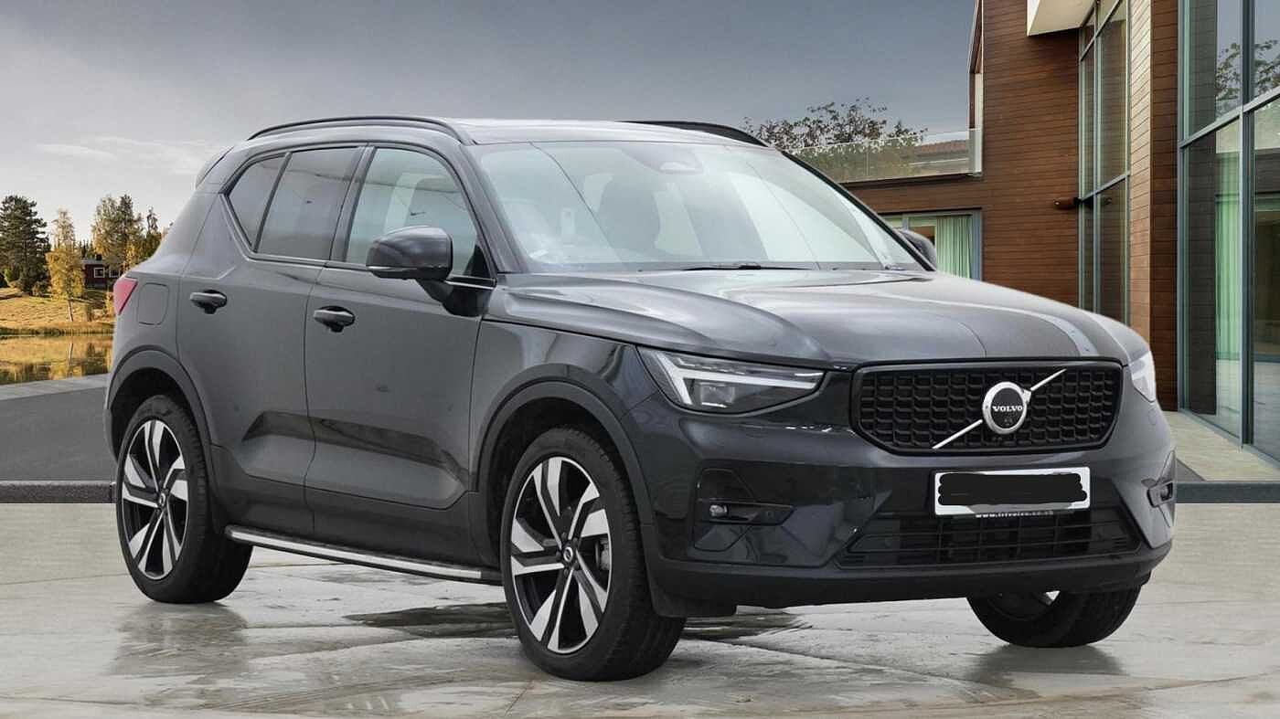 Main listing image - Volvo XC40