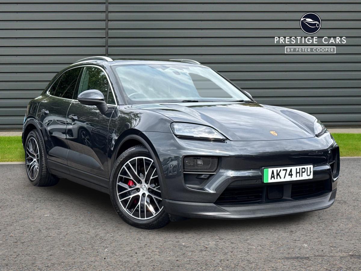 Main listing image - Porsche Macan