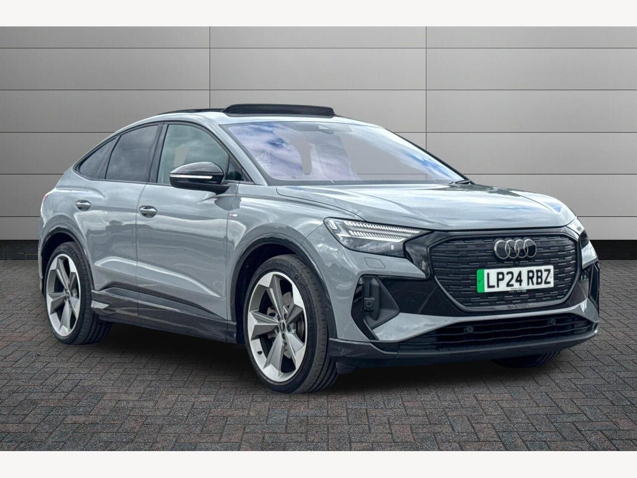 Main listing image - Audi Q4