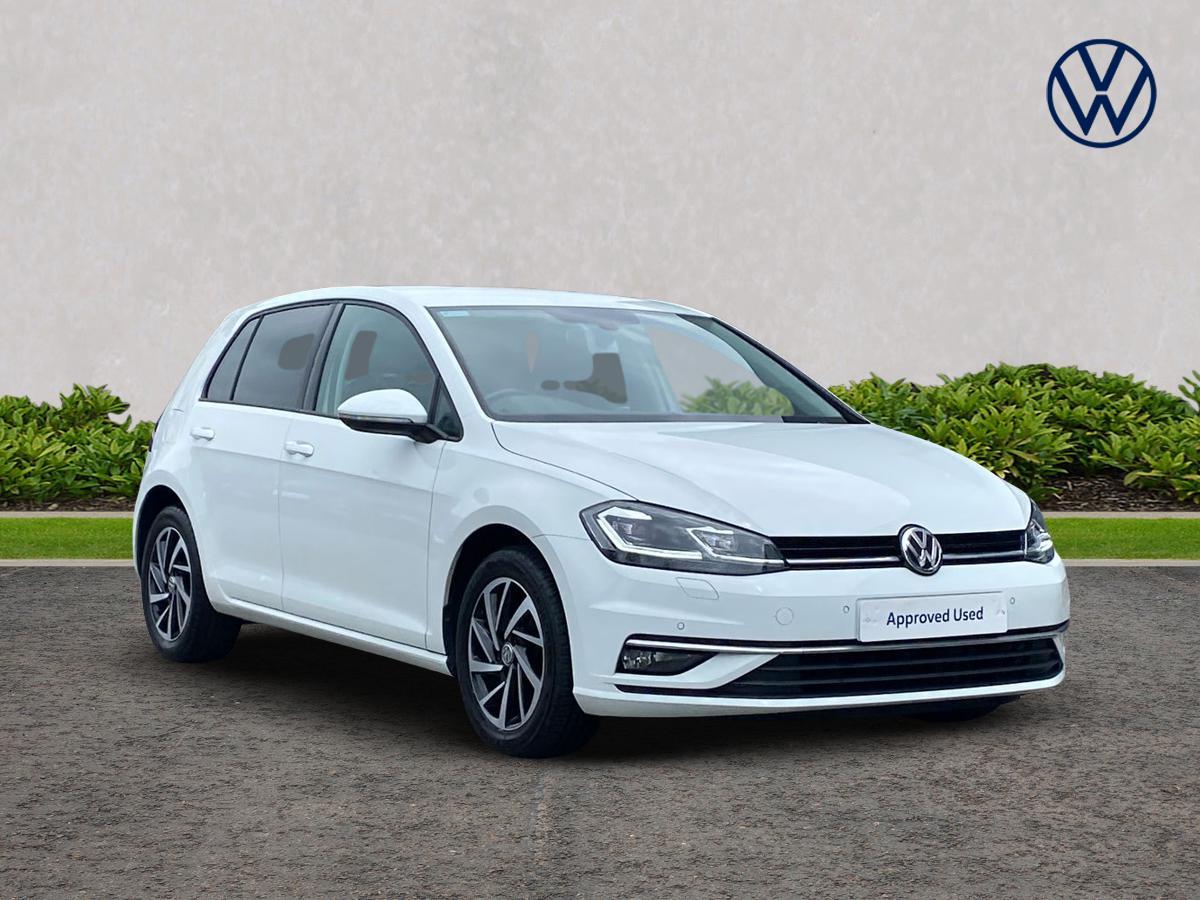 Main listing image - Volkswagen Golf
