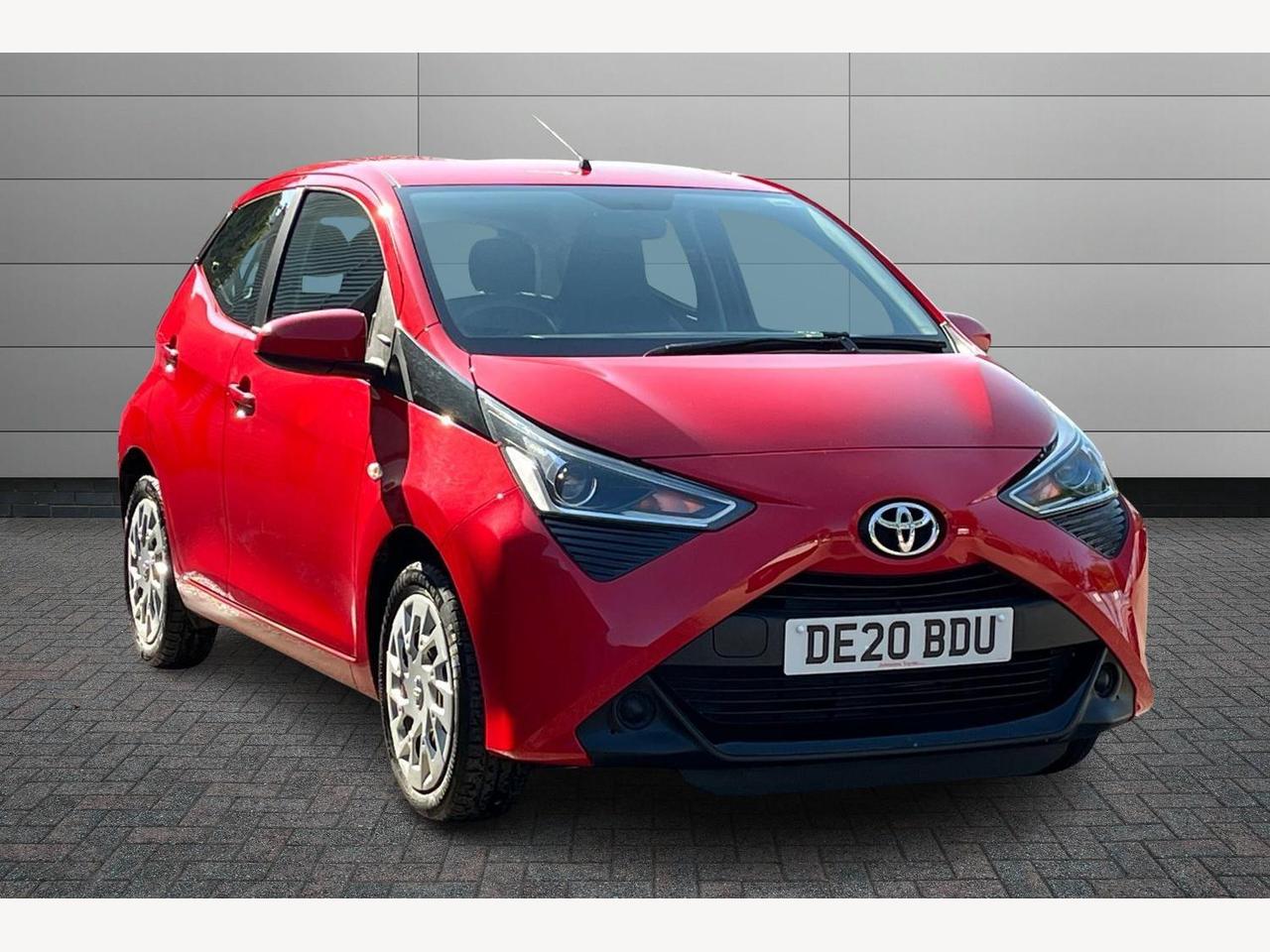 Main listing image - Toyota Aygo