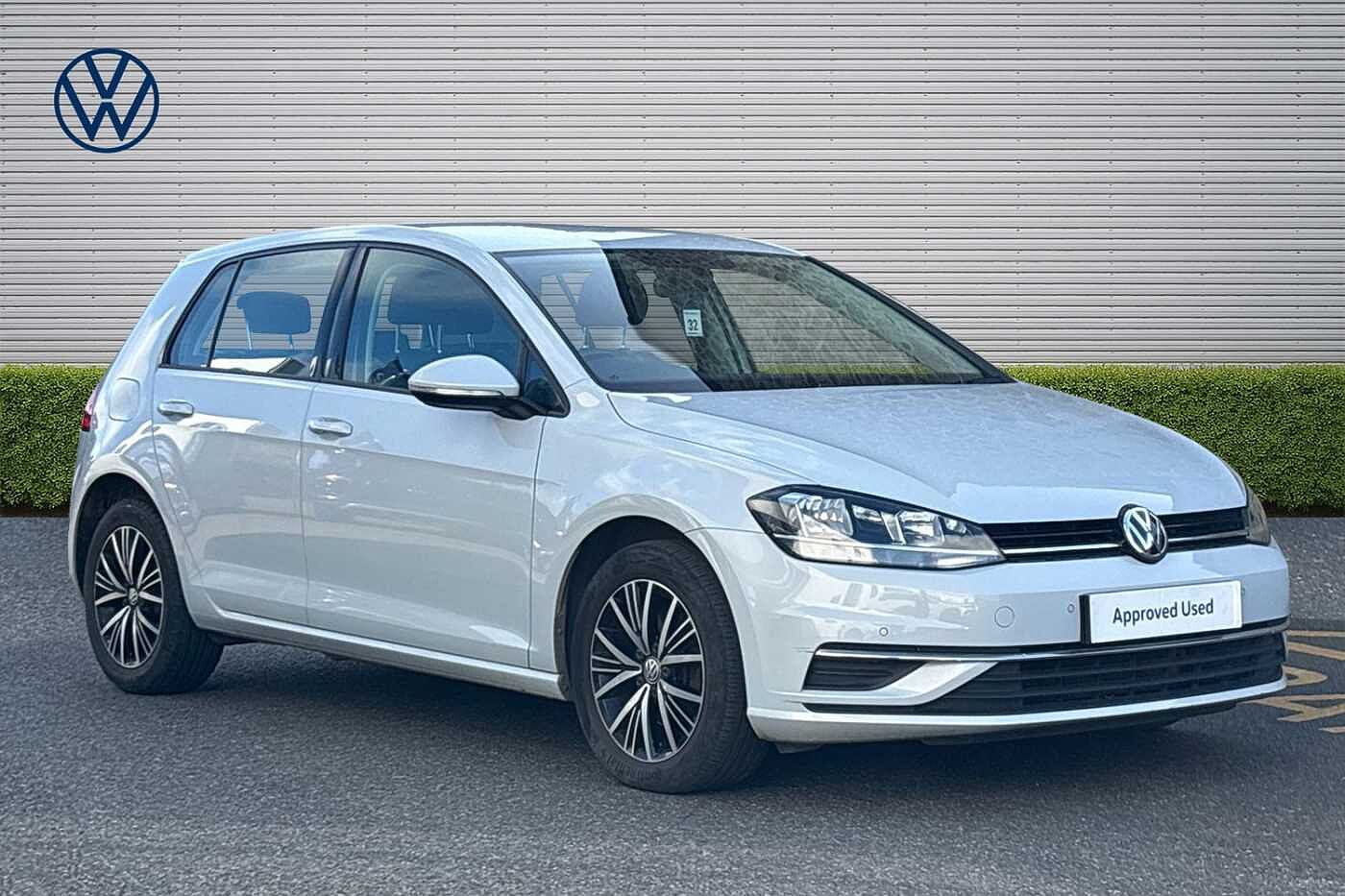 Main listing image - Volkswagen Golf