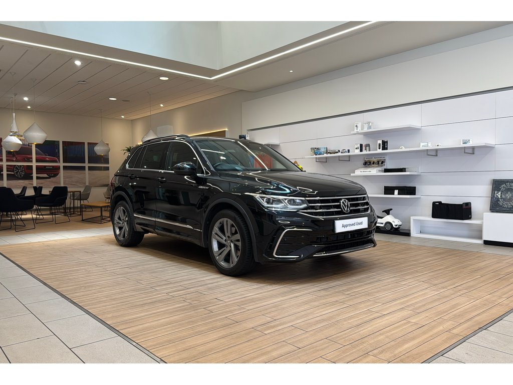 Main listing image - Volkswagen Tiguan