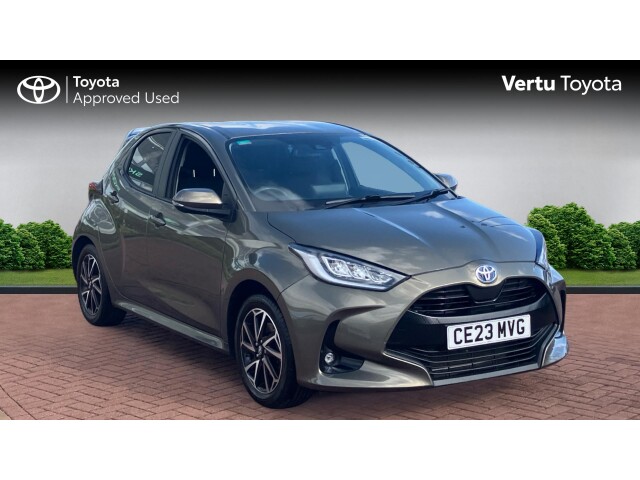 Main listing image - Toyota Yaris