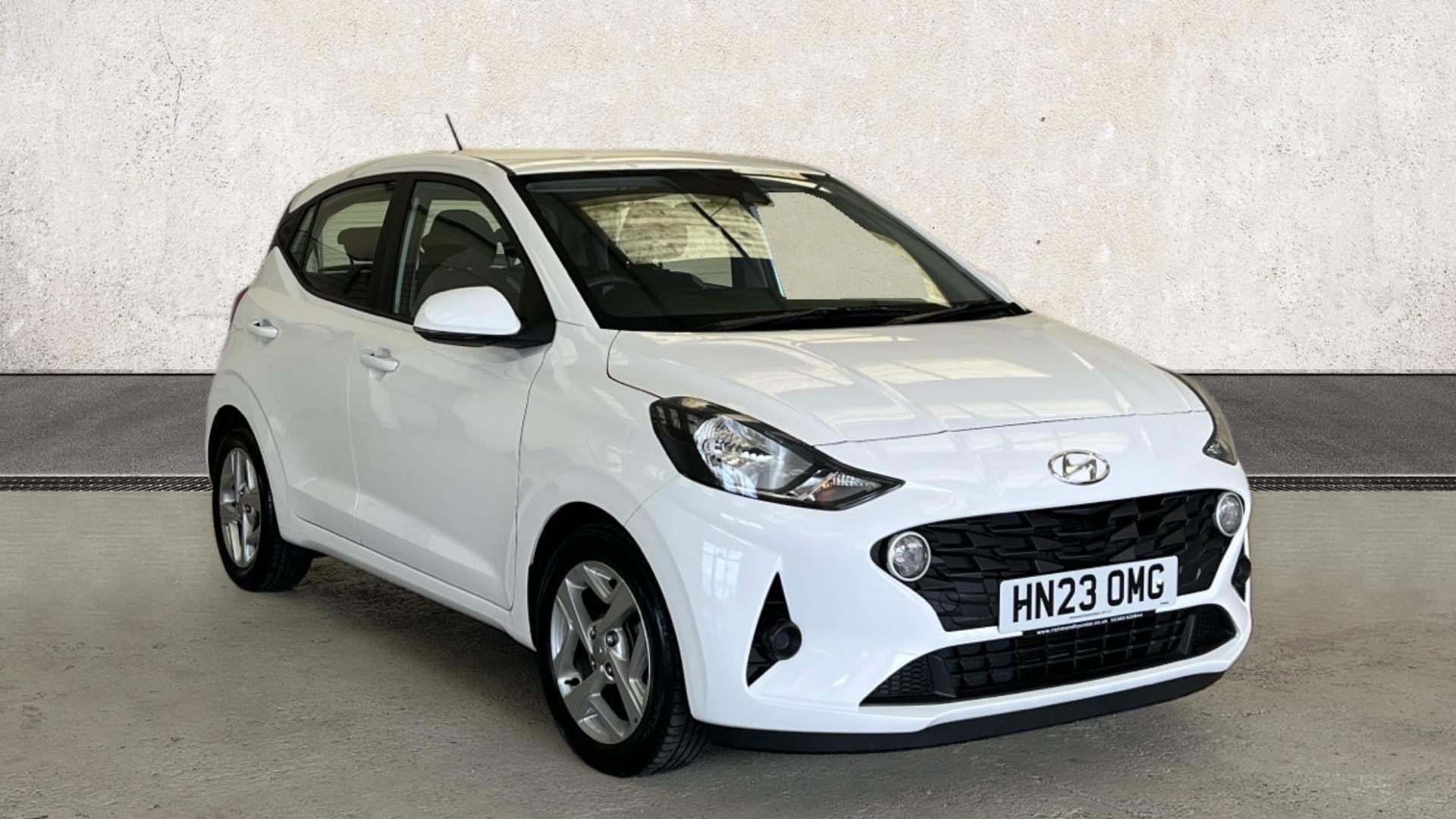 Main listing image - Hyundai i10