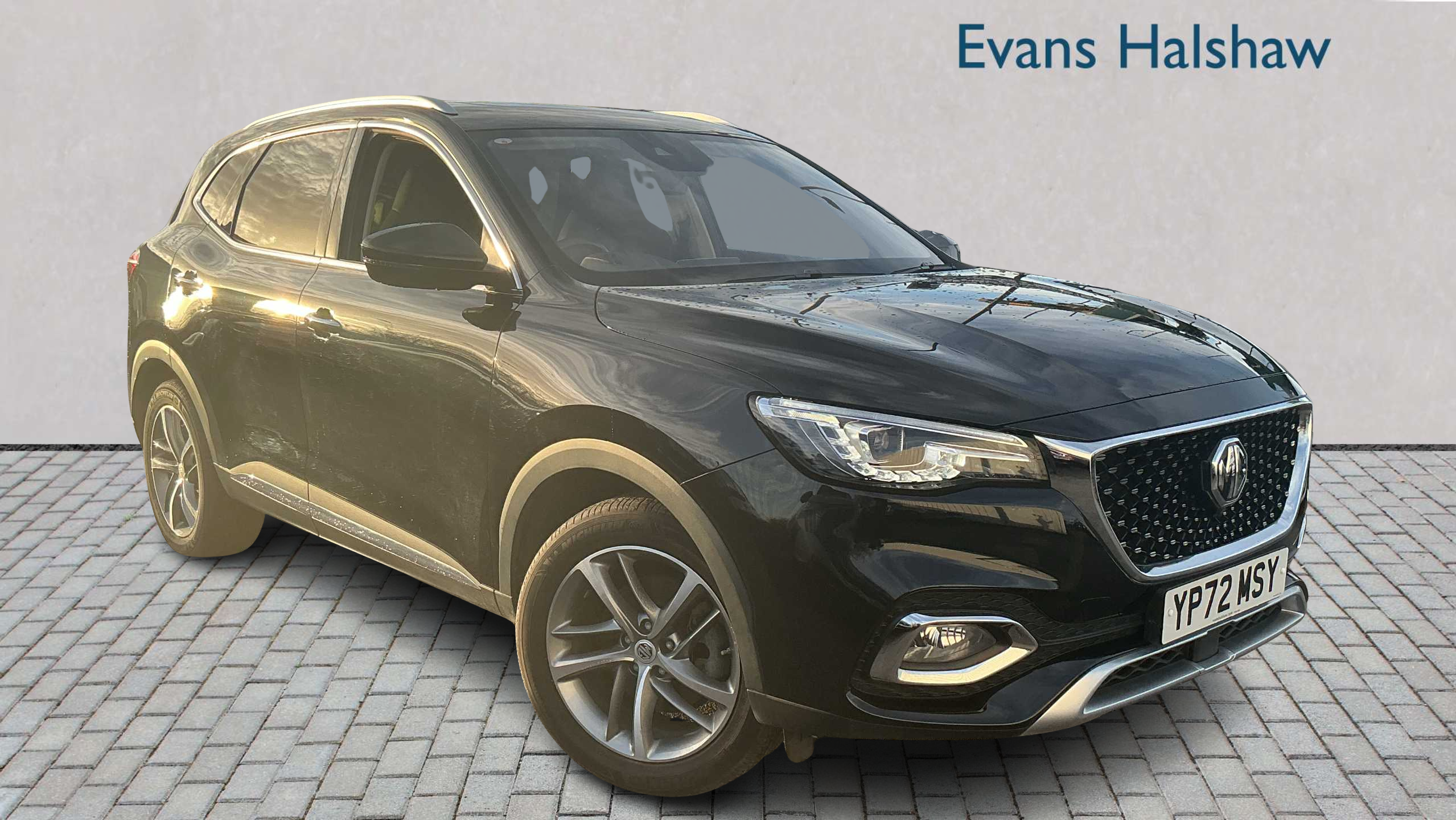 Main listing image - MG HS