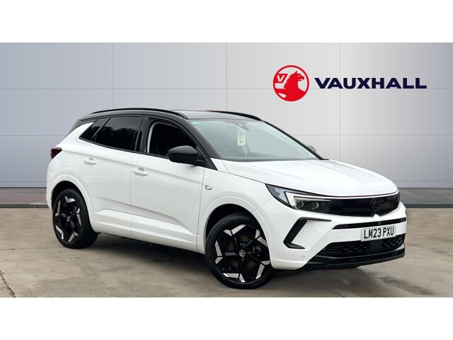 Main listing image - Vauxhall Grandland