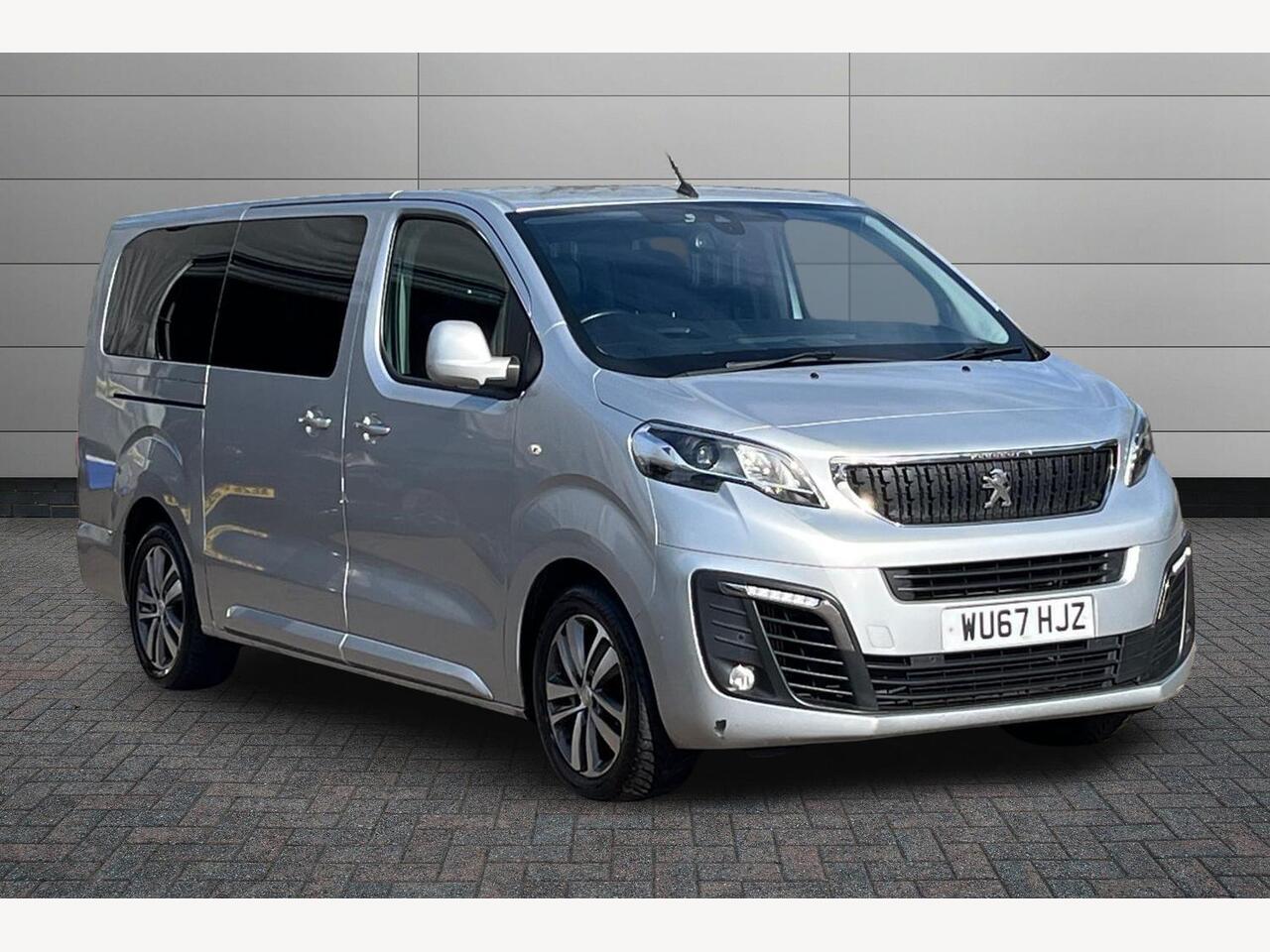 Main listing image - Peugeot Traveller