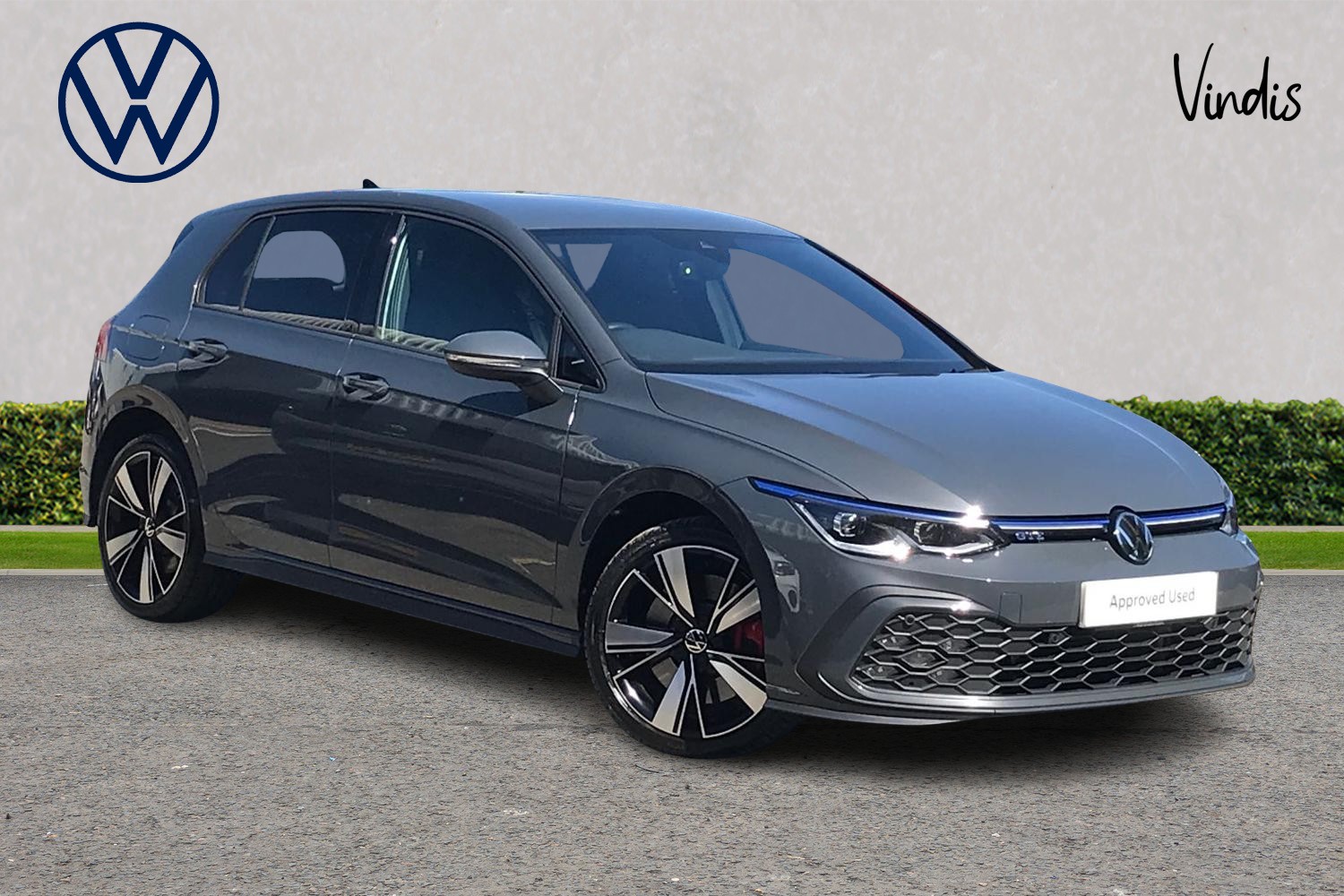 Main listing image - Volkswagen Golf