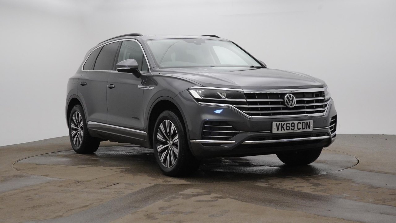 Main listing image - Volkswagen Touareg