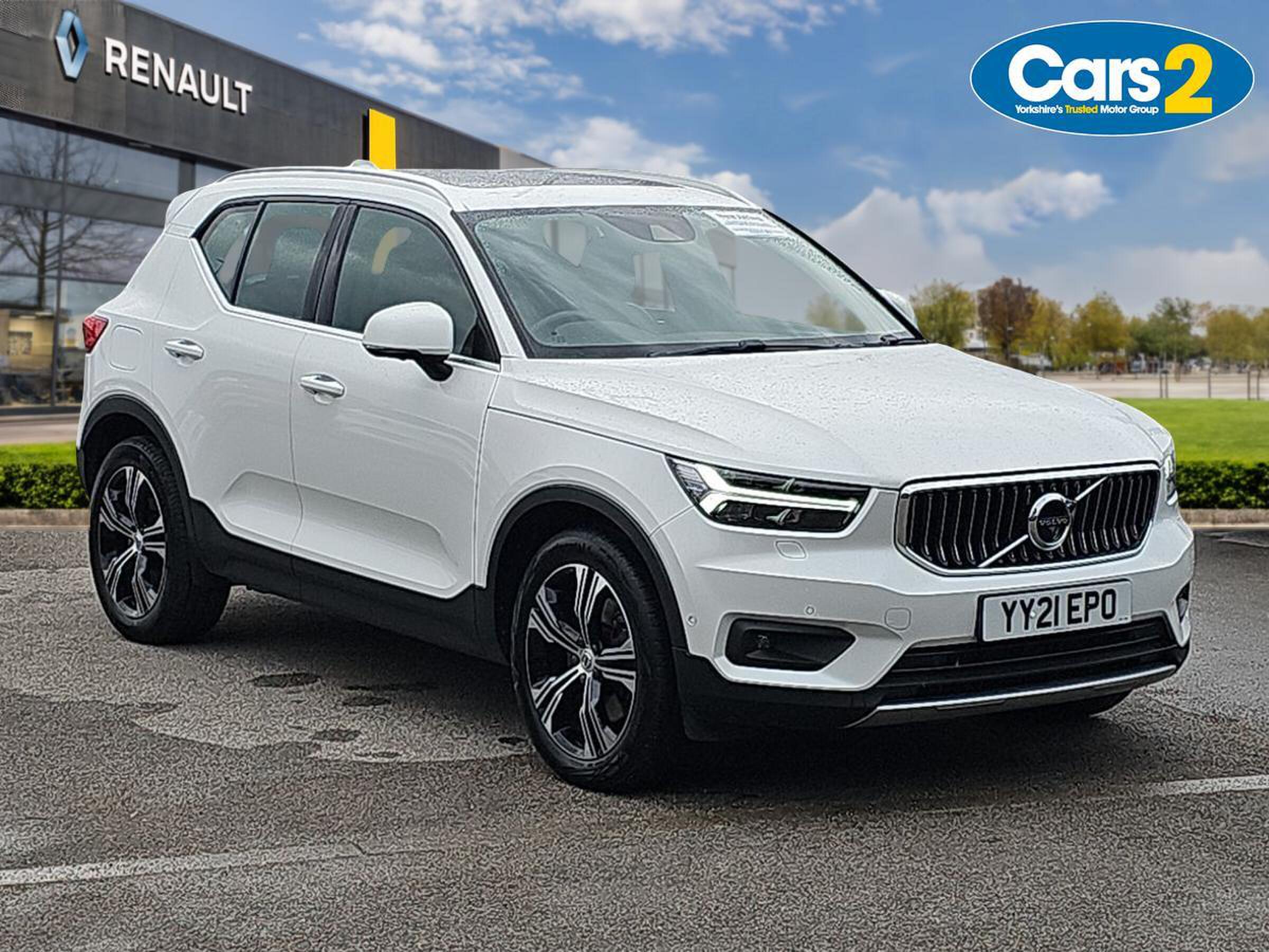 Main listing image - Volvo XC40