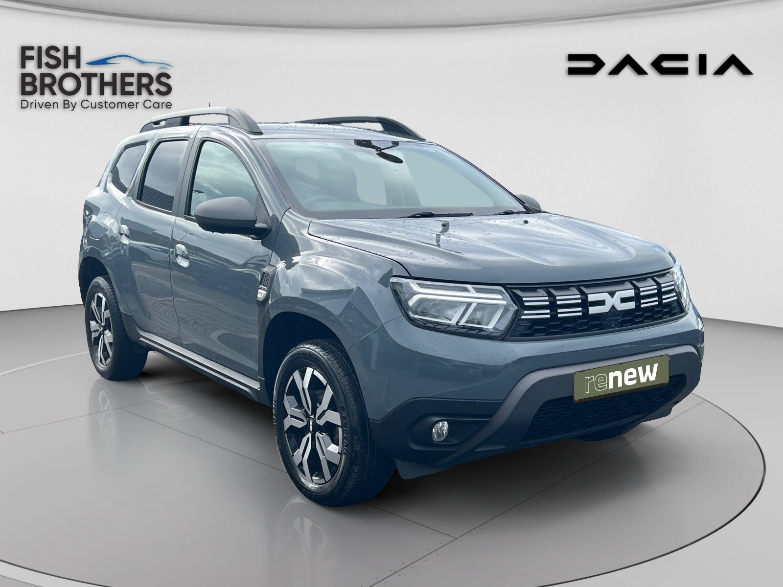 Main listing image - Dacia Duster