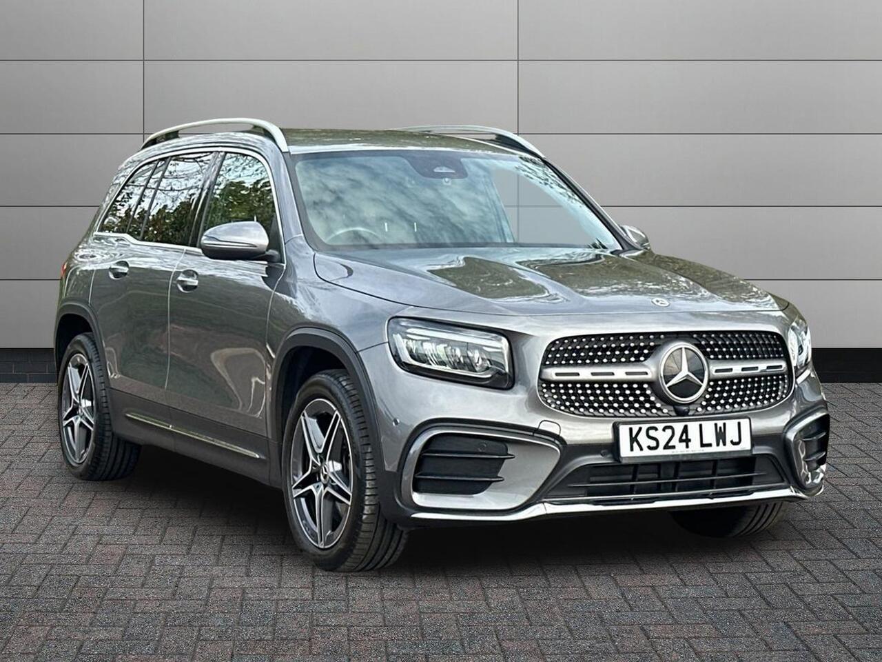 Main listing image - Mercedes-Benz GLB