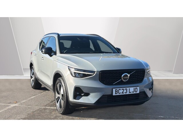Main listing image - Volvo XC40