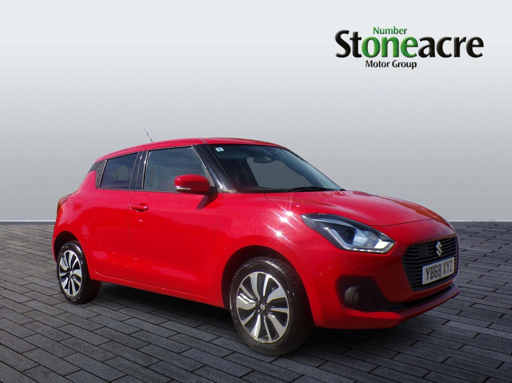 Main listing image - Suzuki Swift