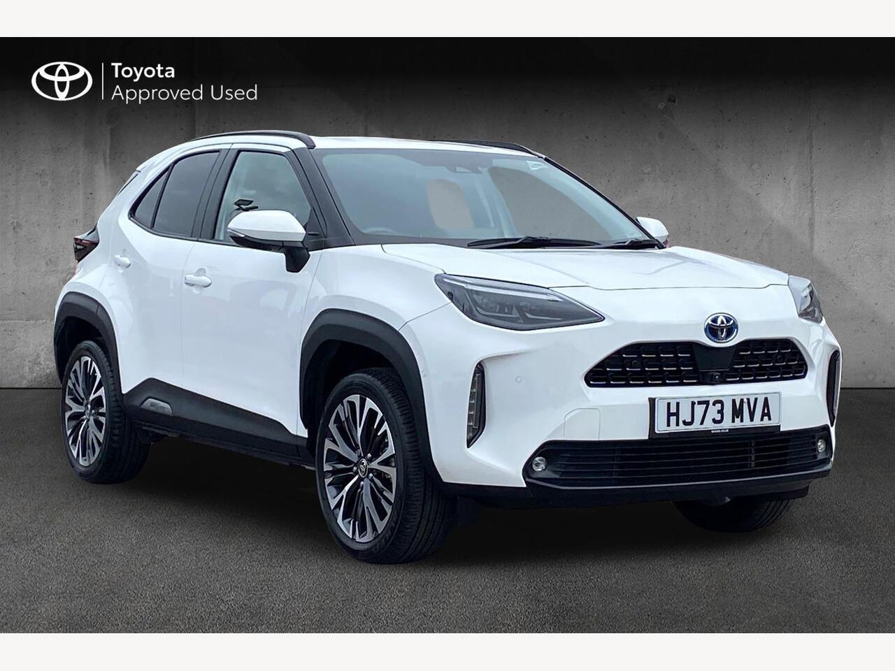 Main listing image - Toyota Yaris Cross