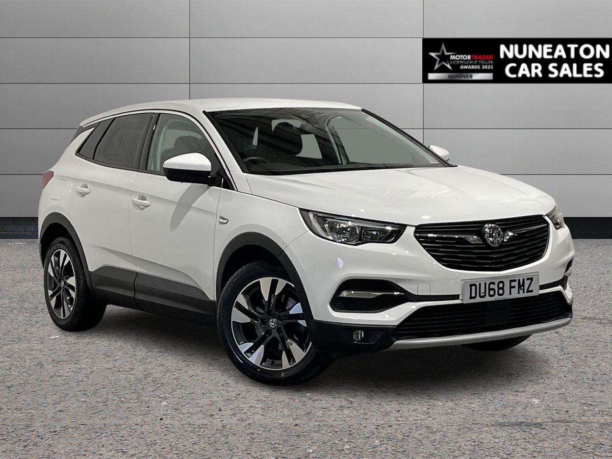 Main listing image - Vauxhall Grandland X