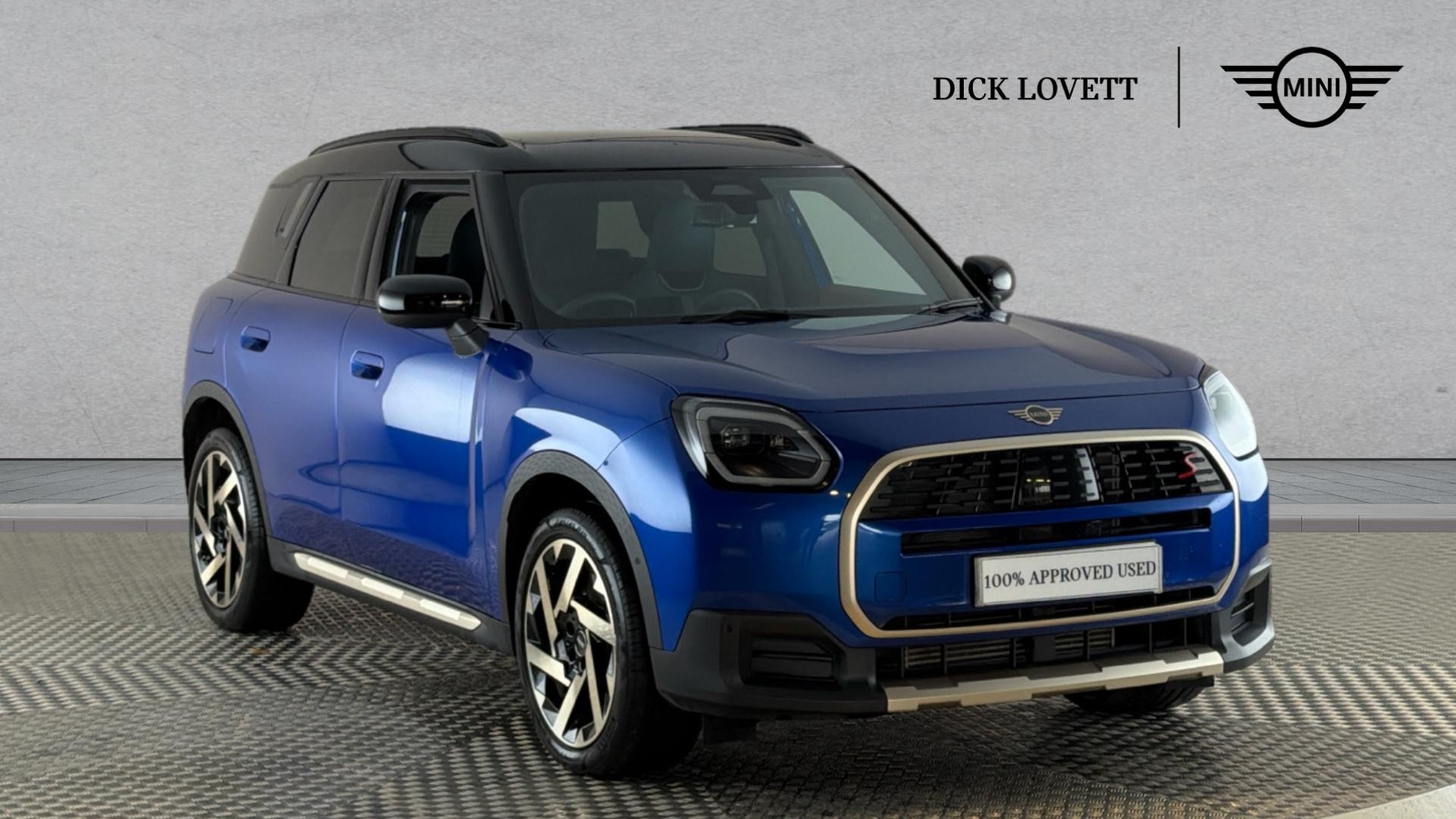 Main listing image - MINI Countryman