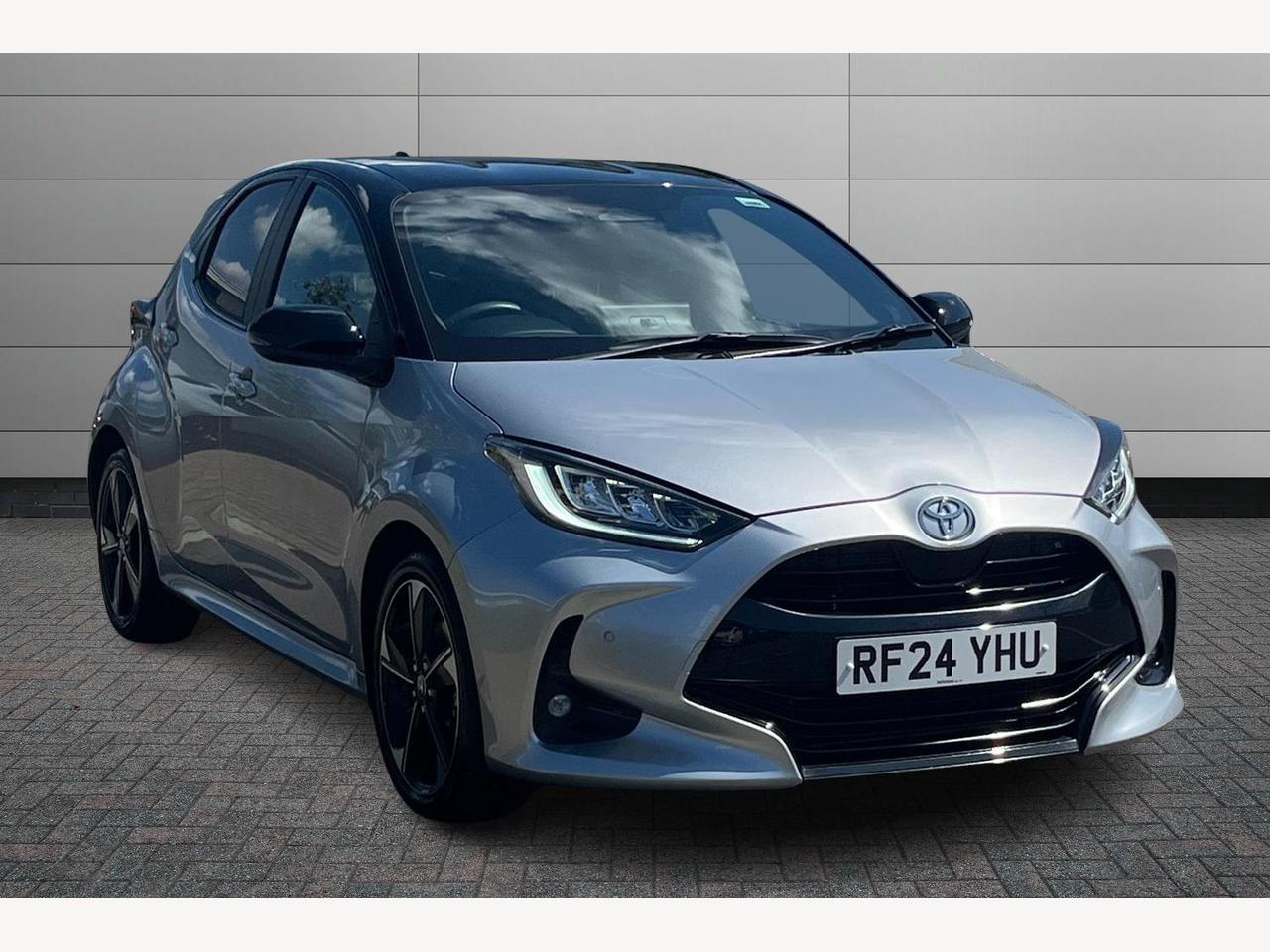 Main listing image - Toyota Yaris