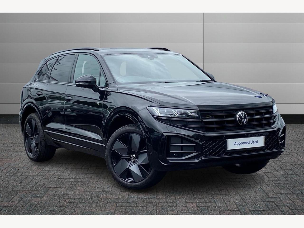 Main listing image - Volkswagen Touareg
