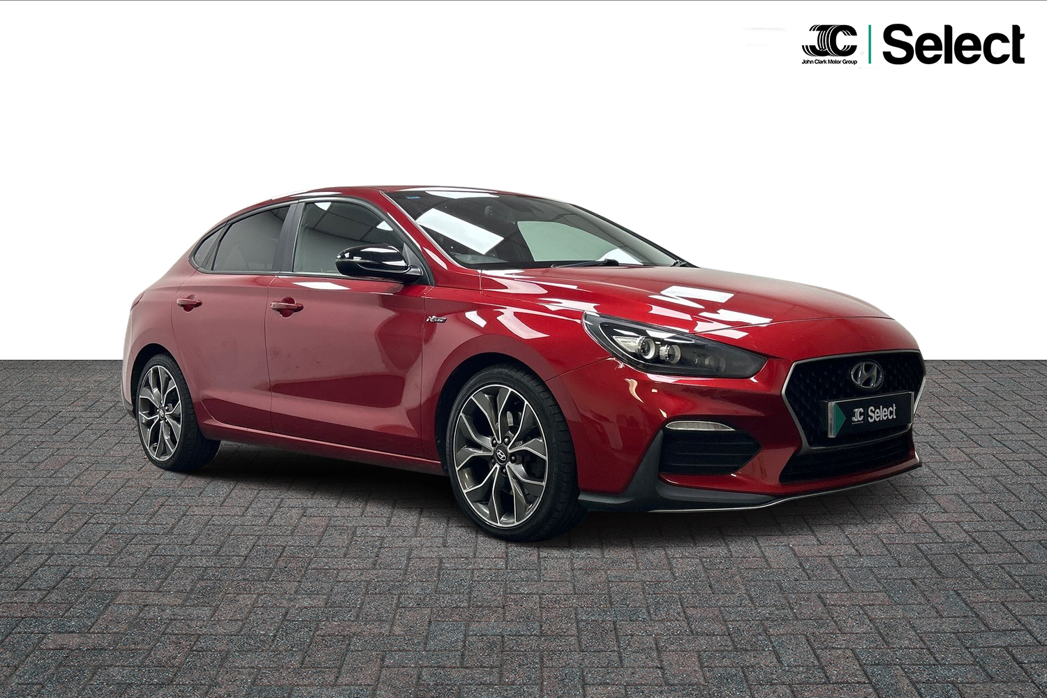 Main listing image - Hyundai i30 Fastback