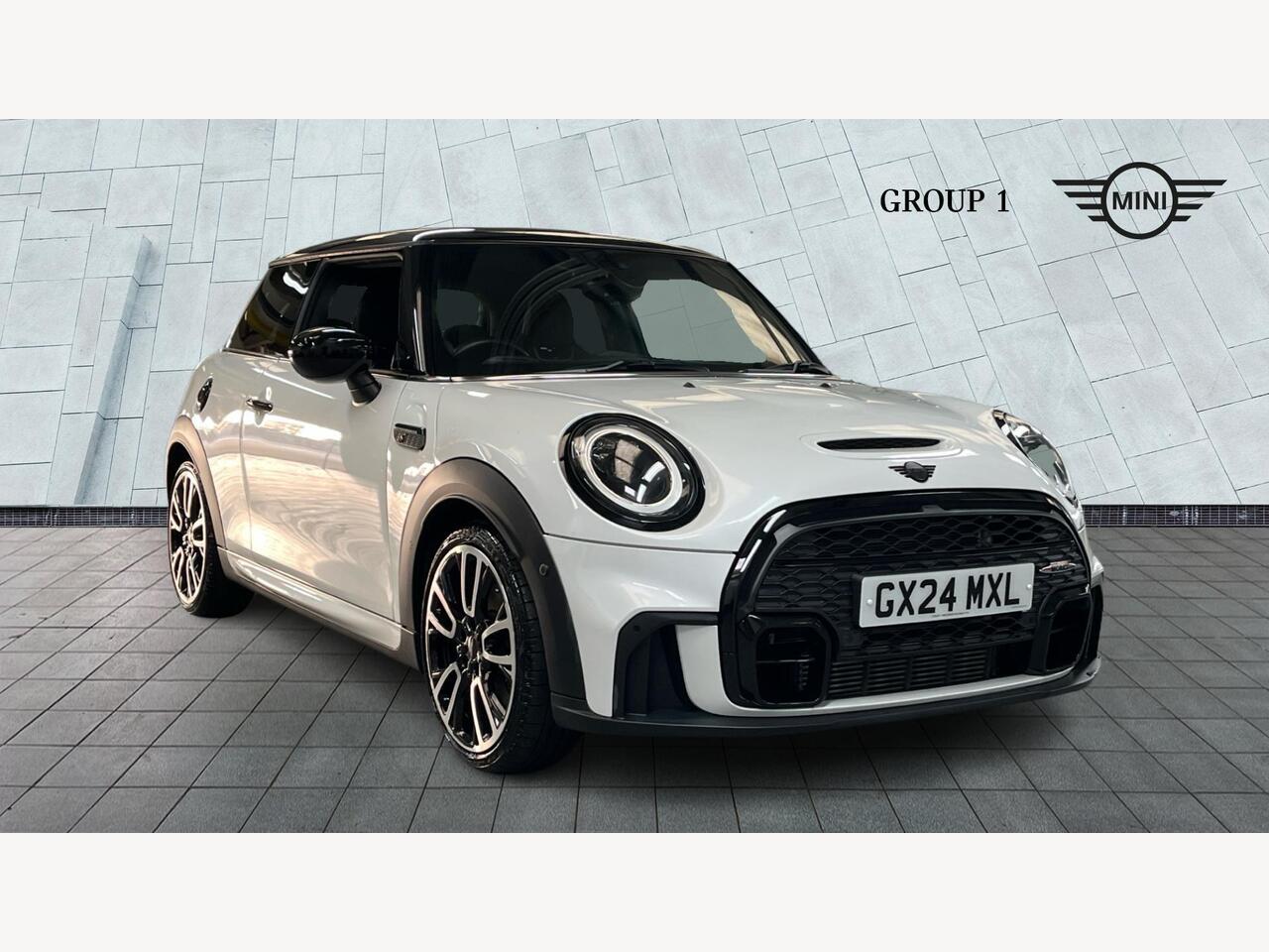 Main listing image - MINI Hatchback
