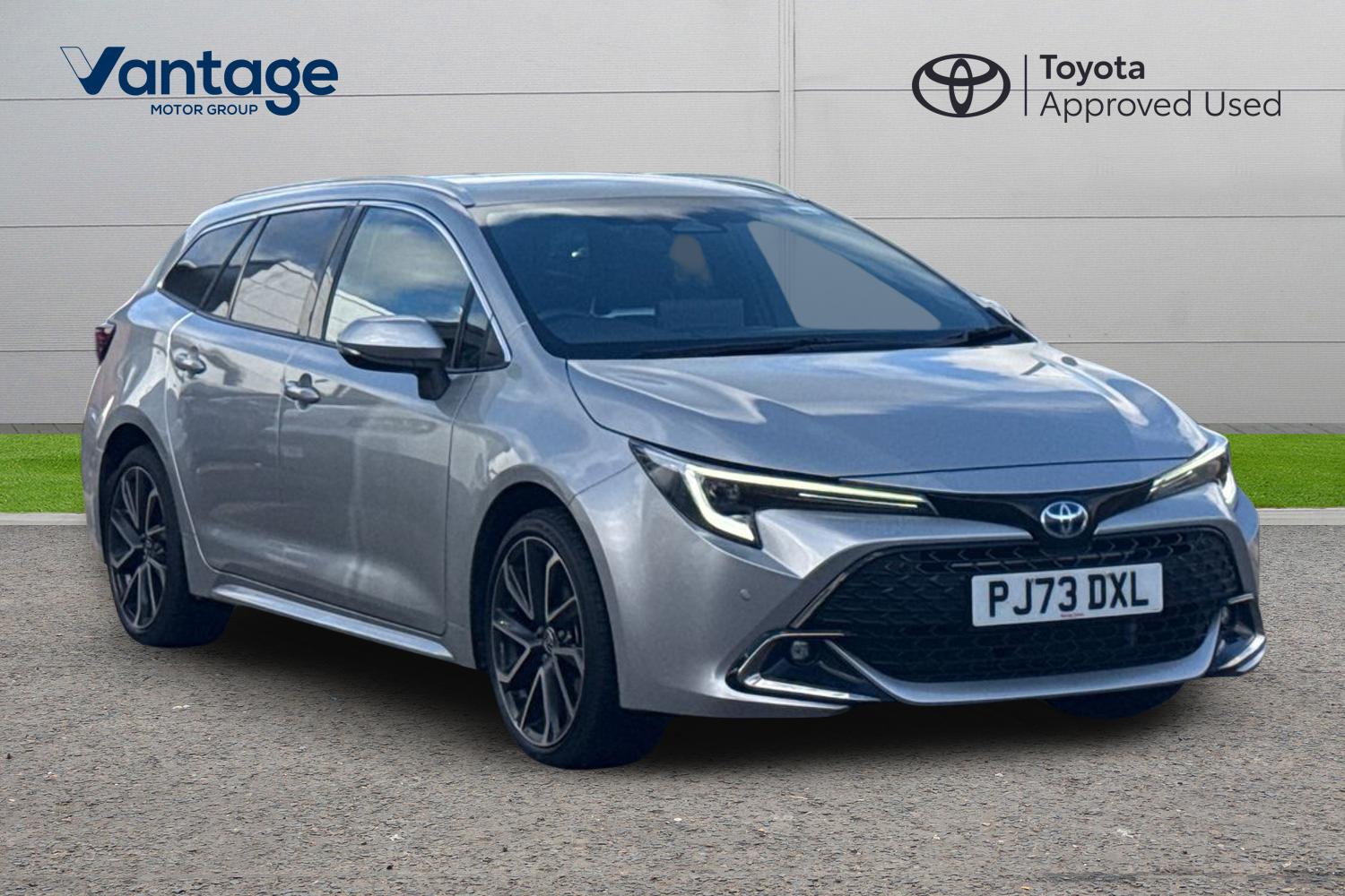 Main listing image - Toyota Corolla