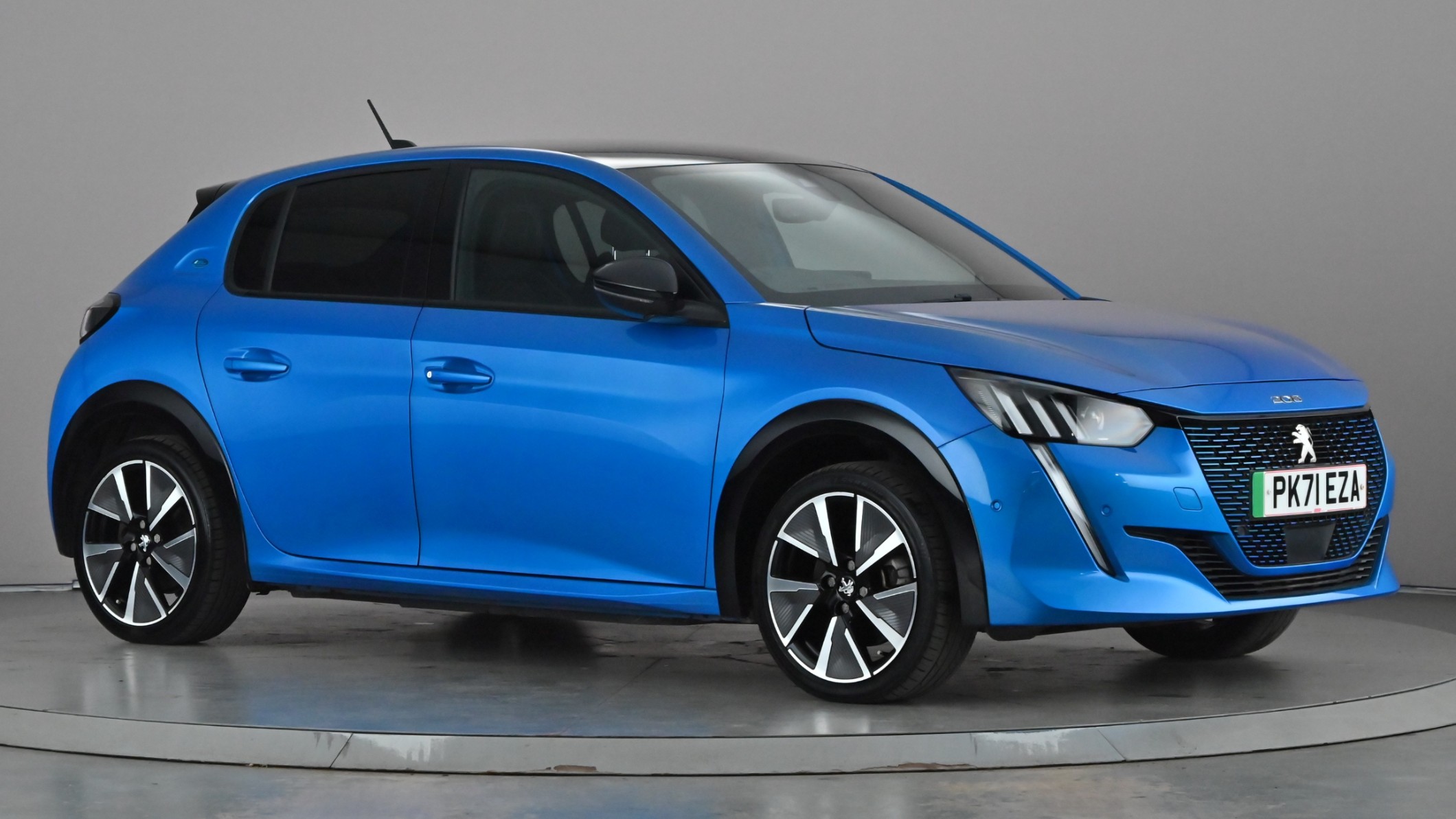 Main listing image - Peugeot e-208