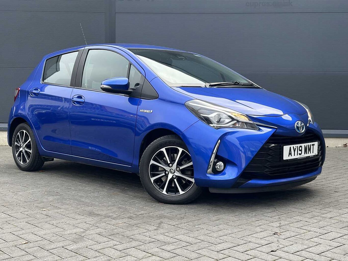 Main listing image - Toyota Yaris