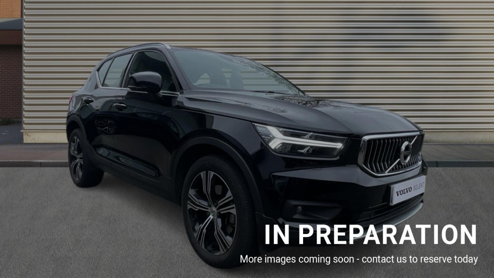 Main listing image - Volvo XC40