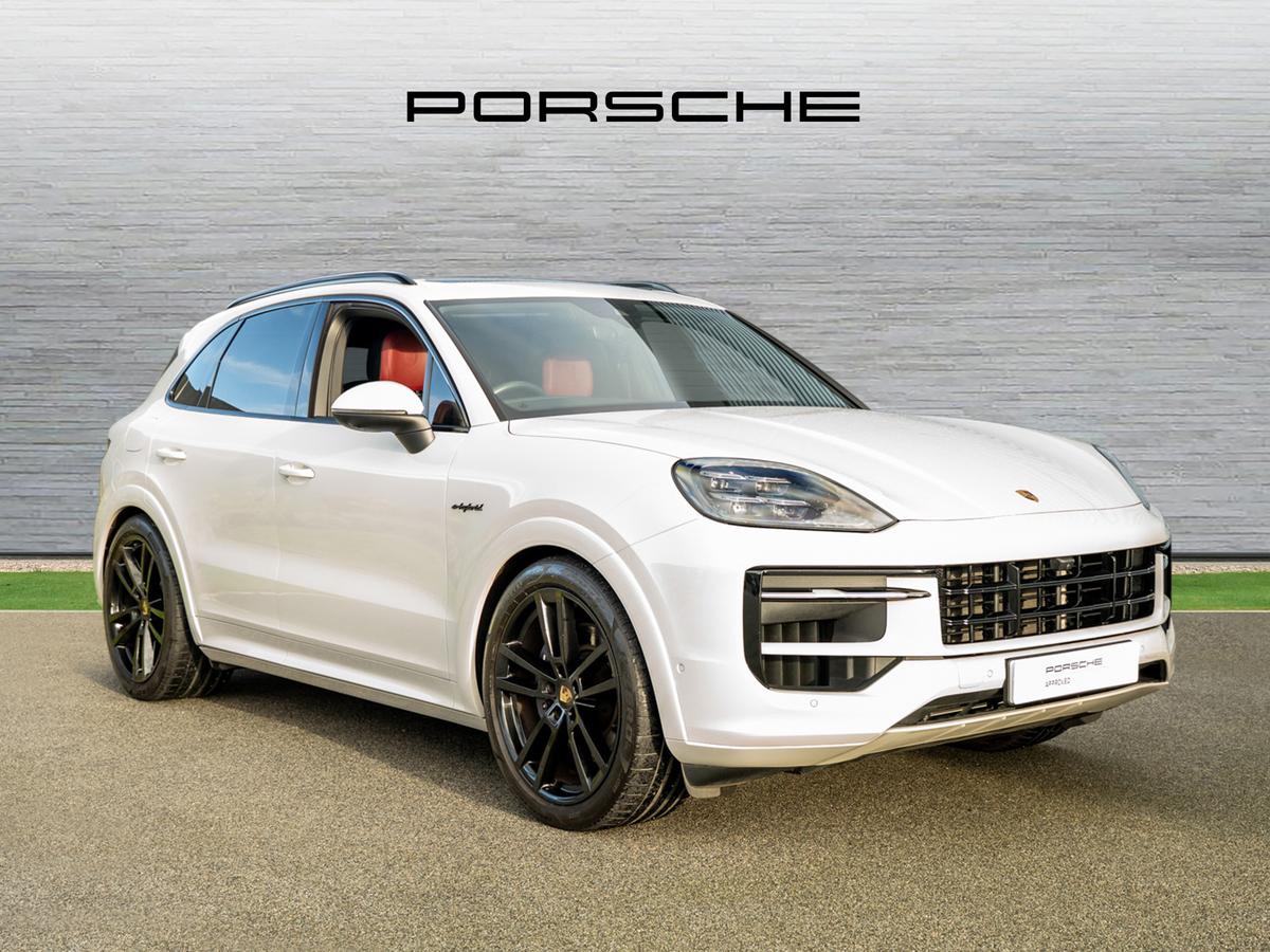 Main listing image - Porsche Cayenne