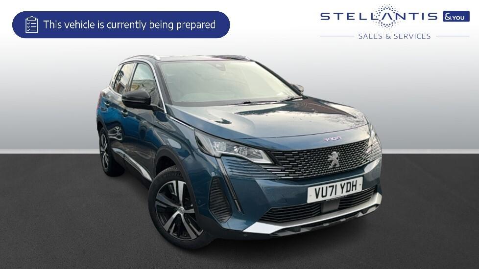 Main listing image - Peugeot 3008