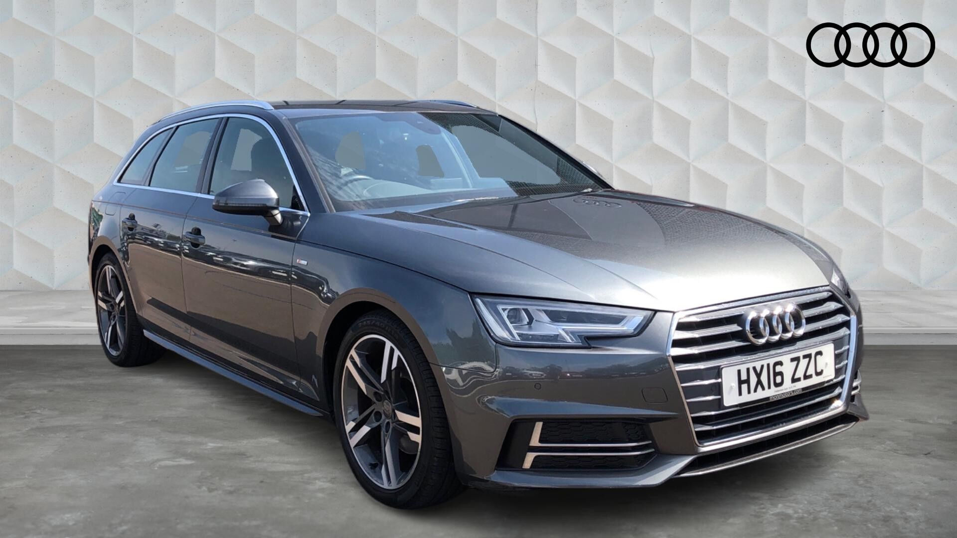 Main listing image - Audi A4
