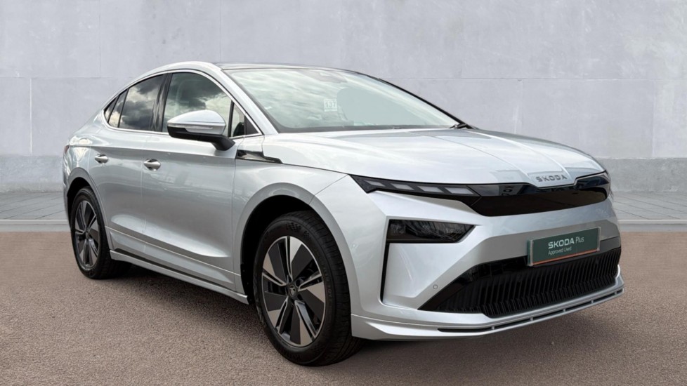 Main listing image - Skoda Enyaq